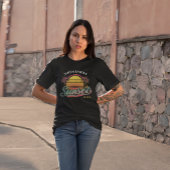 Aangepaste familienaam  zonsondergang en palmboom t-shirt