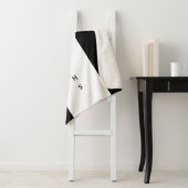 Aangepaste familienaam zwart-wit sherpa deken (In situ)