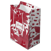 Aangepaste Floral Ruby Red Gift Bag Medium Cadeauzakje (Voorkant Gekanteld)