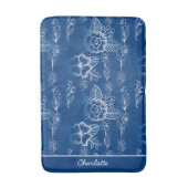 Aangepaste florale naadloze patroon wit - blauw badmat (Voorkant Verticaal)
