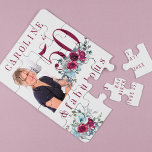 Aangepaste foto 50 en geweldige florale verjaardag legpuzzel<br><div class="desc">Elegant feminine 50 en geweldige verjaardagscadeau gepersonaliseerd met waterverf red burgundy en licht stoffige blauwe pony rozen bouquets en een modern trendy douane-typografiescript.              Personaliseer het met uw foto,  leeftijd,  naam,  datum en douanetekst aan!</div>