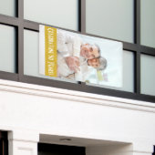 Aangepaste foto 50e Jubileum banner (Buitenkant Gebouw)