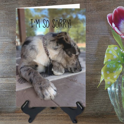Aangepaste foto brindle-hond verjaardagstemplate kaart