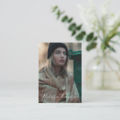 Aangepaste Foto Chic Script Typografie Fotograaf Visitekaartje (Staand voorkant)