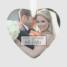 Aangepaste foto Eerste Kerstmis als Mr en Mrs Hear Ornament