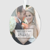 Aangepaste foto Eerste Kerstmis als Mr en Mrs. Ornament (voorkant)