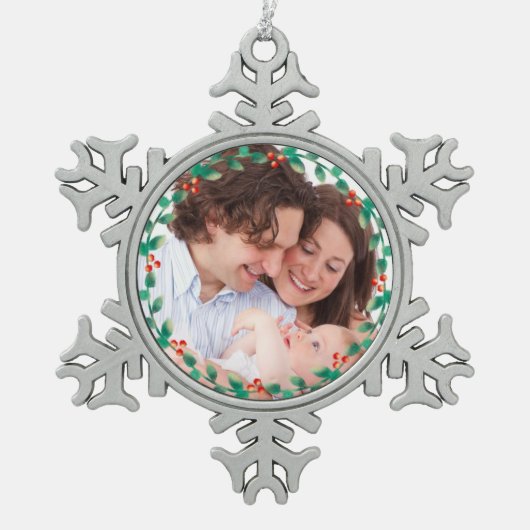Aangepaste foto Elegant Holly Wreath Tin Sneeuwvlok Ornament (Voorkant)