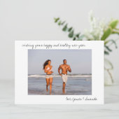 Aangepaste foto en Casual script Minimaal nieuwjaa Feestdagenkaart (Staand voorkant)