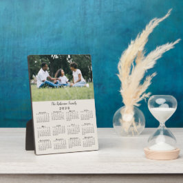 Aangepaste foto en naam 2026 kalender beige bureau fotoplaat