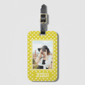 Aangepaste foto en naam van Bright Yellow Polka Do Bagagelabel (Voorkant (verticaal))