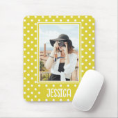 Aangepaste foto en naam van Bright Yellow Polka Do Muismat (Met muis)