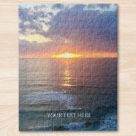 Aangepaste foto en tekst op maat legpuzzel<br><div class="desc">Deze puzzel is bedrukt met een zonsondergang,  gefotografeerd in het zuiden van Frankrijk. Het is aanpasbaar,  u kunt uw foto uploaden en een naam of inspirerend prijsopgave toevoegen.</div>