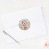 Aangepaste foto en tekst ronde sticker (Envelop)