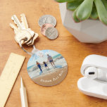Aangepaste foto en tekst - Uw eigen ontwerp - Fami Sleutelhanger<br><div class="desc">Aangepaste foto en tekst - Uw eigen ontwerp - Speciaal - Gepersonaliseerde familie / vrienden of persoonlijke cadeautjes - Voeg Jouw tekst en foto toe - Resize en beweeg of verwijder en voeg elementen / afbeelding toe met aanpassingsgereedschap. Kies/voeg uw favoriete doopvont/tekstkleur toe! U kunt dit ontwerp naar meer dan...</div>