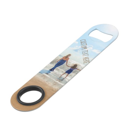 Aangepaste foto- en tekstbalksleutel met uw eigen  speed flessenopener (Voorkant Gekanteld)
