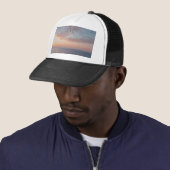 Aangepaste foto gepersonaliseerde Sunset Beach Wav Trucker Pet (In situ)