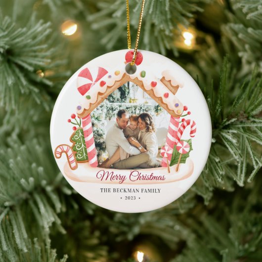 Aangepaste foto Gingerbread House Kerstmis Keramisch Ornament (Boom)