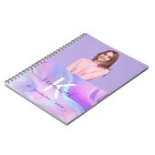Aangepaste foto holografisch roze paarse monogram notitieboek (Linkerzijde)
