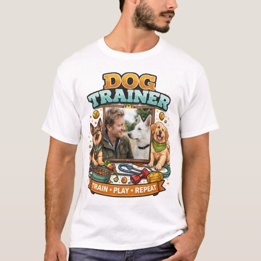 Aangepaste foto hondentrainer leuke cartoonillustr t-shirt (Voorkant)