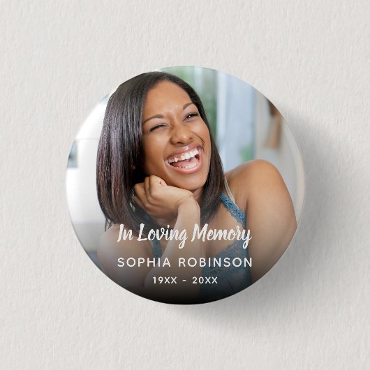 Aangepaste foto in liefdevolle herinnering begrafe ronde button 3,2 cm (Voorkant)