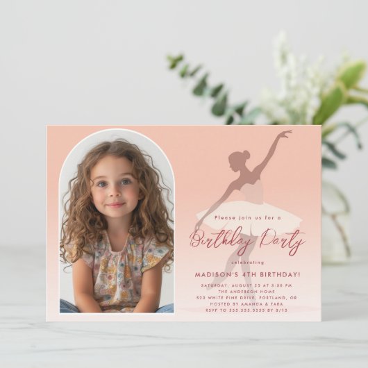 Aangepaste foto in roze silhouet ballerina verjaar kaart (Staand voorkant)