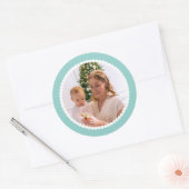 Aangepaste Foto Kerst Sneeuwbal Lijst Mint Ronde Sticker (Envelop)
