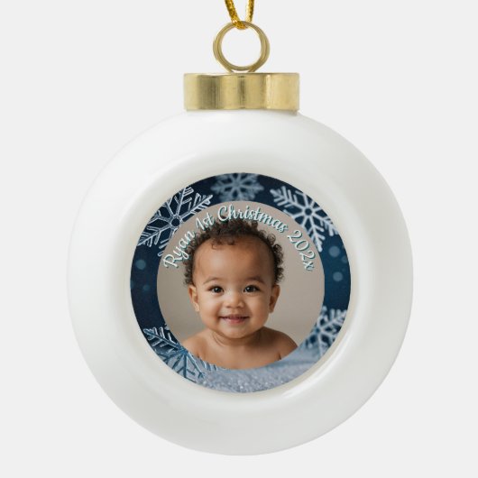 aangepaste foto Kerstsneeuwvlok keramische kerstba Bal Ornament (Voorkant)