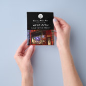 Aangepaste foto Logo Grote opening Bakkerij Zwart Flyer (Hand)