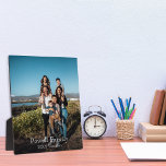 Aangepaste foto maakt de unieke familievakantie fotoplaat<br><div class="desc">Voeg uw favoriete foto toe om deze elegante fotoplaque aan te passen en te personaliseren om uw favoriete vakantiemomenten te vieren en te onthouden. Foto van Josue Michael van Unsplash,  bedankt!</div>