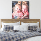 Aangepaste foto maakt het uniek met twee zussen canvas afdruk (Insitu (Slaapkamer))