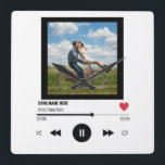 Aangepaste foto maakt unieke cadeaumuziek in ons l vierkante klok<br><div class="desc">Aangepaste foto maakt unieke cadeaumuziek in ons lied mogelijk</div>