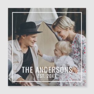 Aangepaste foto met familienaam en vastgesteld jaa