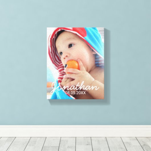 Aangepaste foto met naam en datum canvas afdruk (Insitu (Houten vloer))