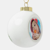 Aangepaste foto met naam en datum keramische bal ornament (Links)