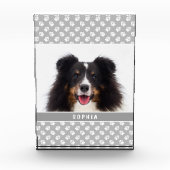 Aangepaste foto met witte poten op grijs & naam (Voorkant)