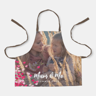 Aangepaste foto Modern Writing Scattered Pink Hear Schort