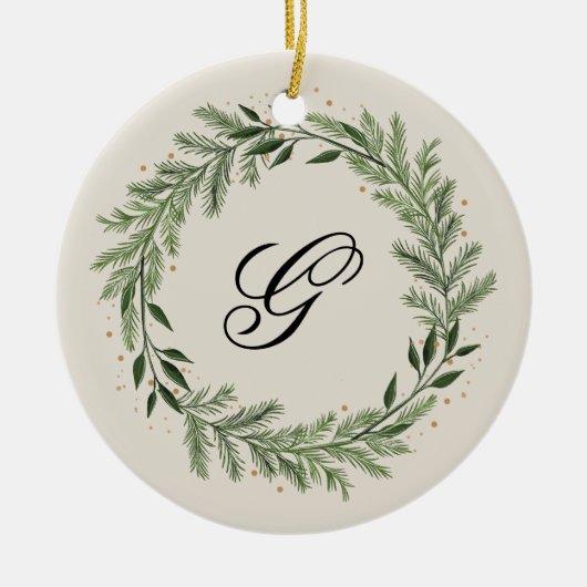 Aangepaste foto Monogram Pine krans Kerstcadeau Keramisch Ornament (Voorkant)