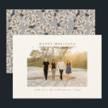 Aangepaste foto mooie grijze botanische elegante feestdagenkaart<br><div class="desc">Wens je vrienden en familie prettige feestdagen toe met deze prachtige kaarten met jouw favoriete foto en een mooi botanisch ontwerp in grijs op de achterkant.</div>