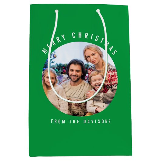 Aangepaste foto naam Merry KerstGreen Medium Cadeauzakje (Voorkant)