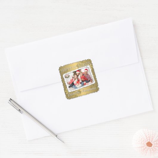 Aangepaste foto op Faux Gold Snowflakes patroon Vierkante Sticker (Envelop)