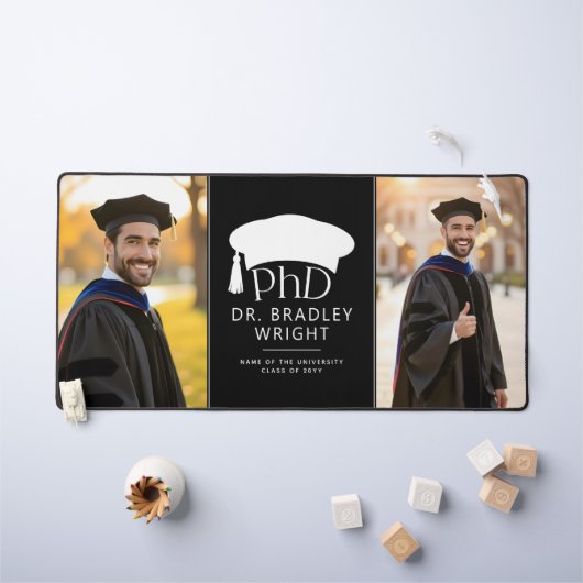 Aangepaste foto PhD hoed doctoraat afstuderen Bureaumat (Kindertafel)