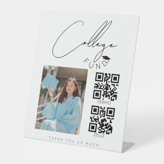 Aangepaste foto qr code college afstudeerfonds tek reclamebord met voetstuk (Voorkant)