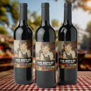 Aangepaste foto retro leuke verjaardagsfeest herin wijn etiket