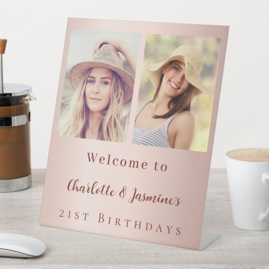 Aangepaste foto roos gouden vrienden verjaardagswe reclamebord met voetstuk (Insitu)