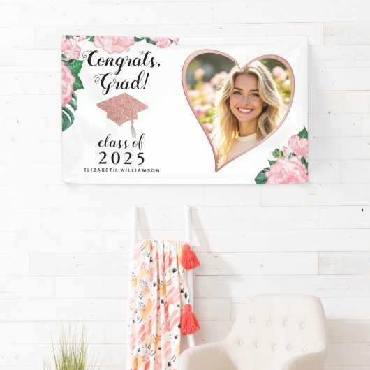 Aangepaste Foto Roze en Witte Bloemen Afstuderen Spandoek (Insitu)