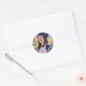 Aangepaste foto Roze Graduation Party Table Ronde Sticker (Envelop)