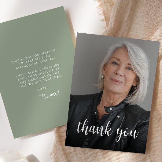 Aangepaste foto Sage Green 70e verjaardagsfeestje Bedankkaart