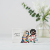 Aangepaste foto trendy script editoriale stylist visitekaartje (Staand voorkant)