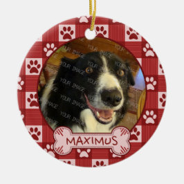 Aangepaste foto van Dog | Red Paw Print Gingham Bo Keramisch Ornament