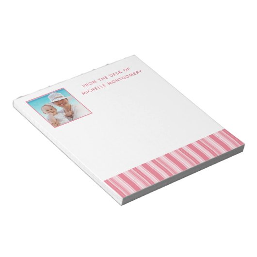 Aangepaste foto van moderne roze stripes notitieblok (Schuin)